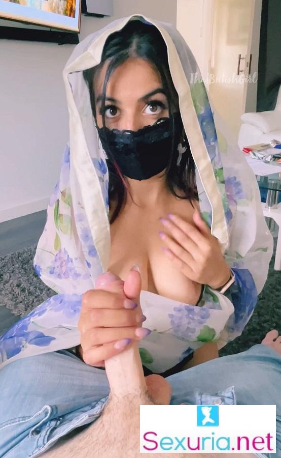 Aaliyah yasin lesbian Armenian porn star