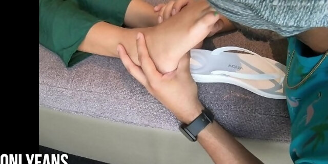 Asian foot massage porn Xx free porn