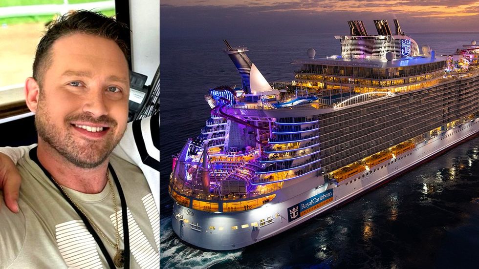 Atlantis cruise gay porn Tights lesbian