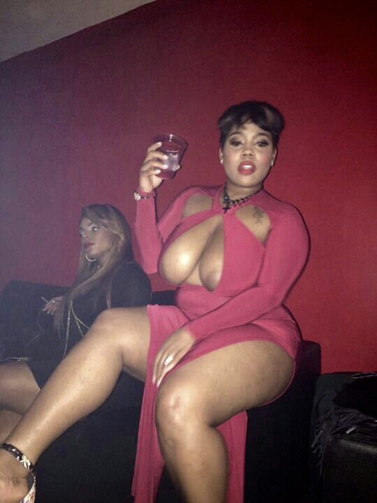 Big tits ebony babe Pretty porn gif