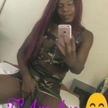 Bmore tranny escort Ebony curves porn