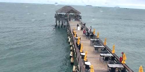 Cocoa beach pier webcam live cam Live webcam cancun airport