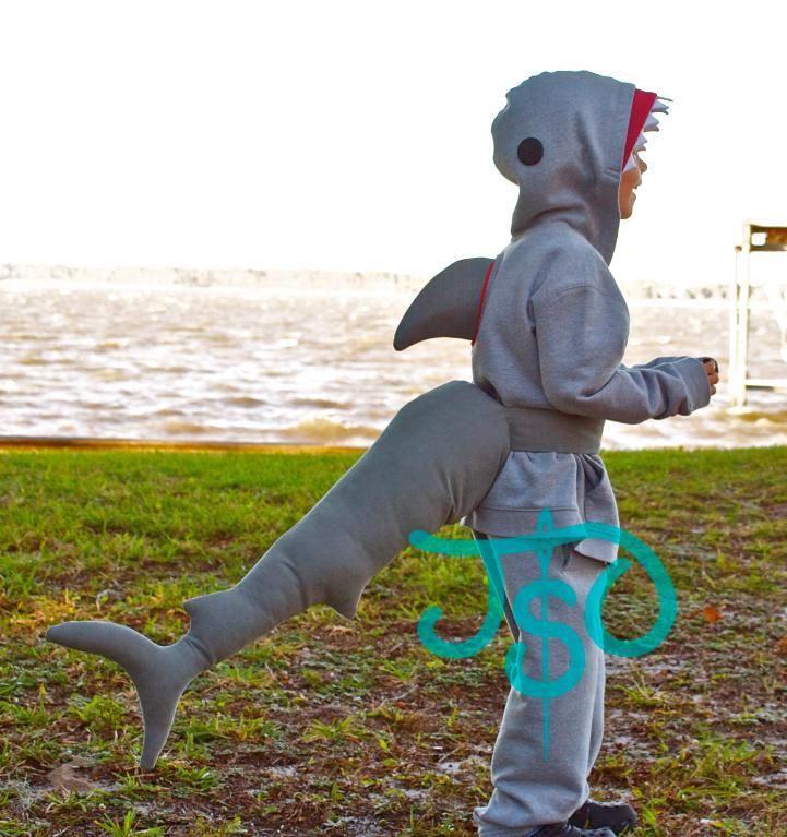 Diy adult shark costume Adult world des plaines
