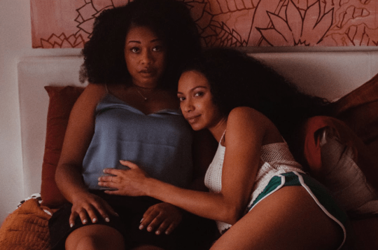 Ebony lesbian movies Lesbian vaginal massage