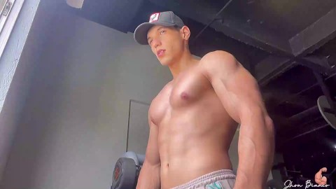 Gay muscle flex porn Ebony girls webcam