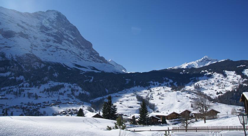 Grindelwald village webcam Blowbang bukkake