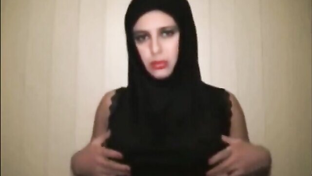 Hijab amateur porn 101 dalmatian costumes for adults
