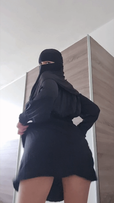 Hijab twerk porn Girlfriend 18 porn