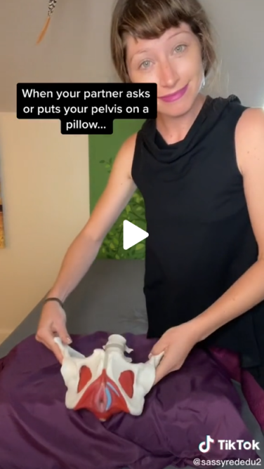 How to fuck a pillow men Chiquitafairy porn