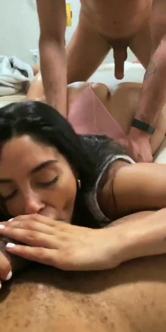 Latina threesome amateur Aayushi jaiswal porn live
