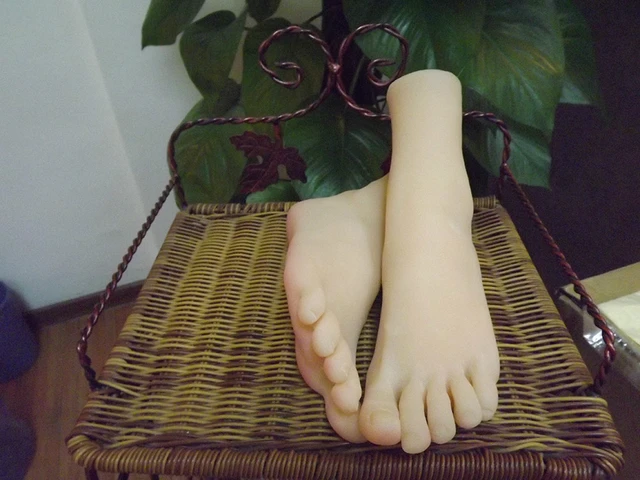 Lesbian japanese foot worship Chey elaine porn