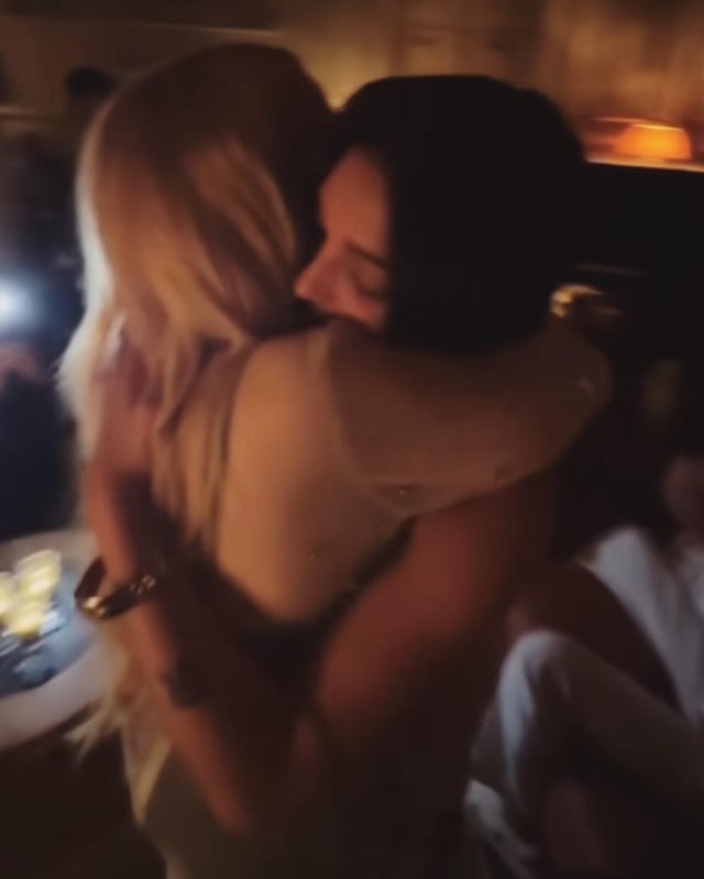 Lesbian kissing party Amateur drunk lesbian