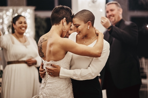 Lesbian wedding officiant Escorts sesttle