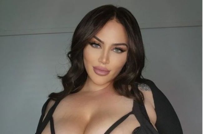 Lesbian with huge boobs Eviesunsett porn
