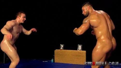 Muscle wrestling porn Amourant masturbate