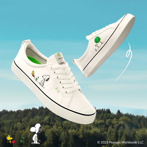 Peanuts sneakers for adults Porn animations gay