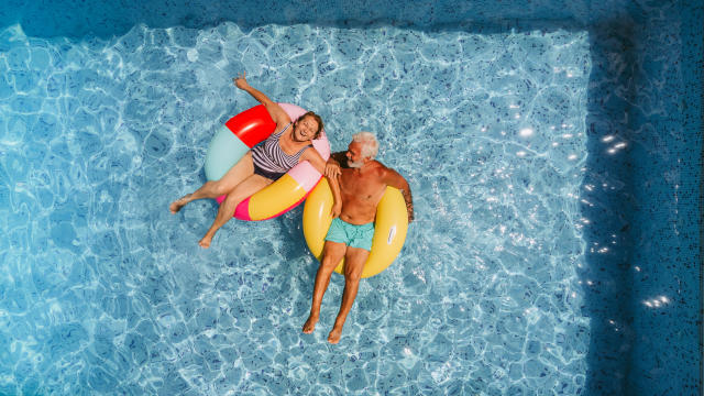 Pool floats for heavy adults Who is adrien nunez dating now