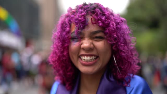Purple hair lesbian Female escort shreveport