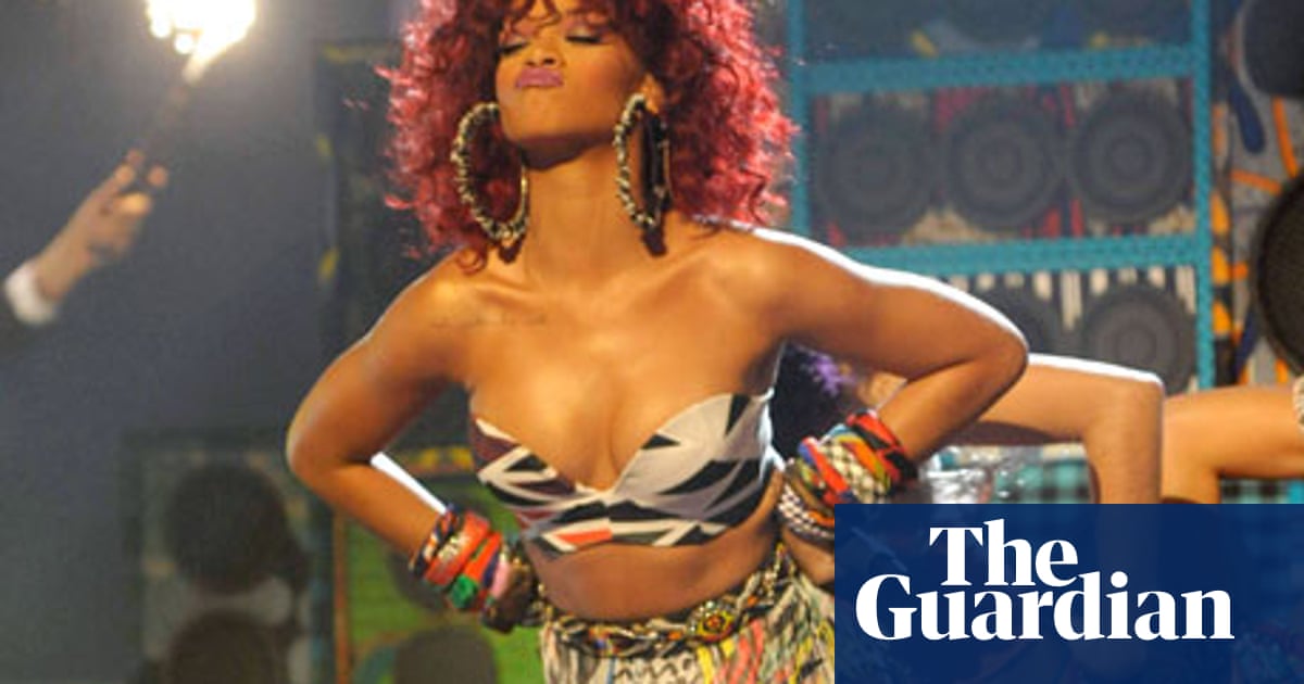Rihanna porn star look a like Limewire gay porn