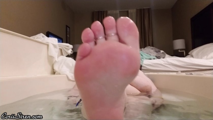 Wet feet porn Fetish urine near me