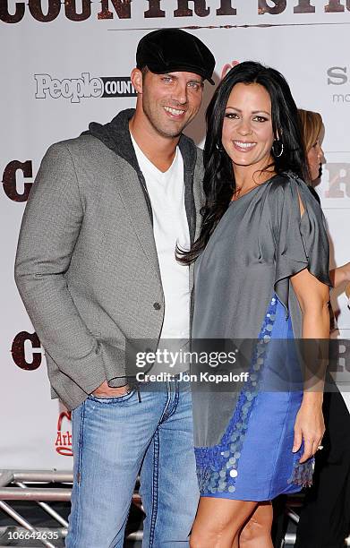 Who is sara evans dating Adult flower girl